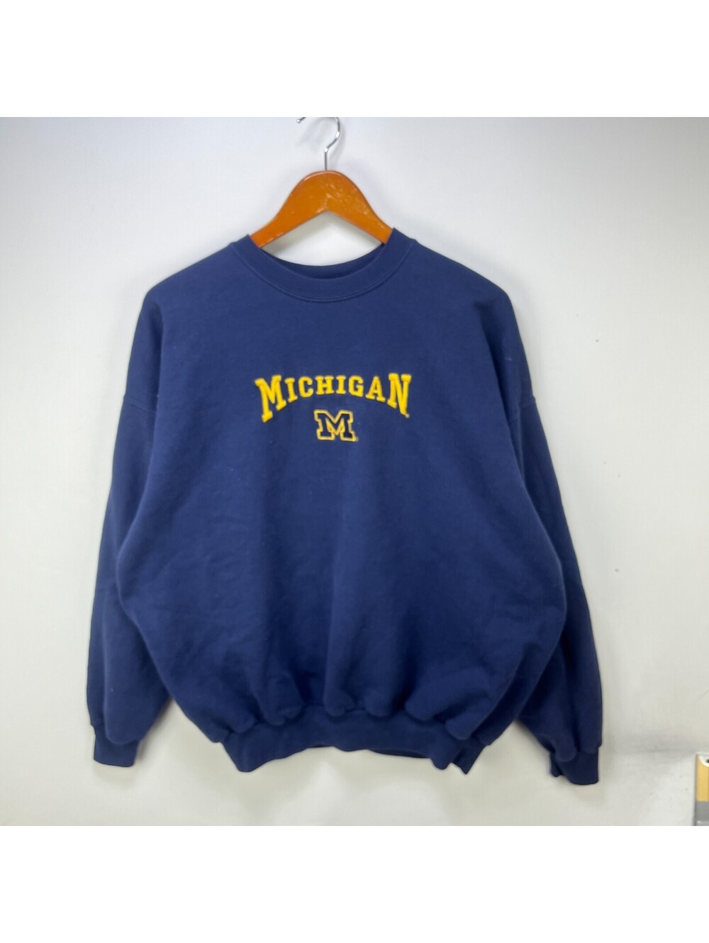 Vintage Michigan Wolverines Navy Arch Logo Sweatshirt XL